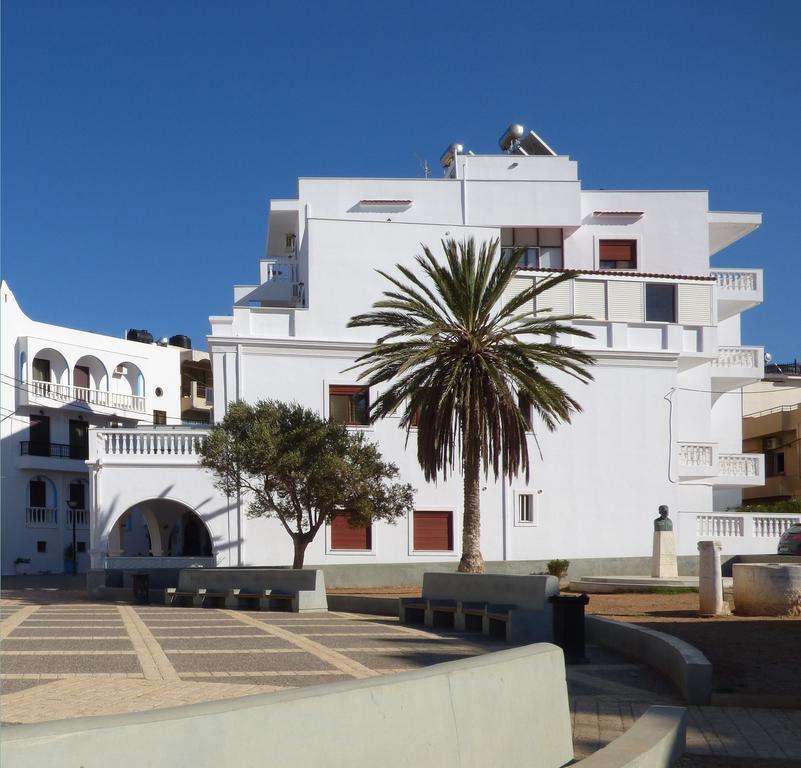 White House Hotel-Apart Karpathos Town  Exterior photo